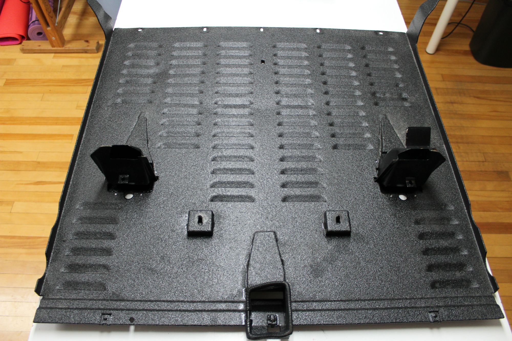 Main Belly Pan - Metal.jpg