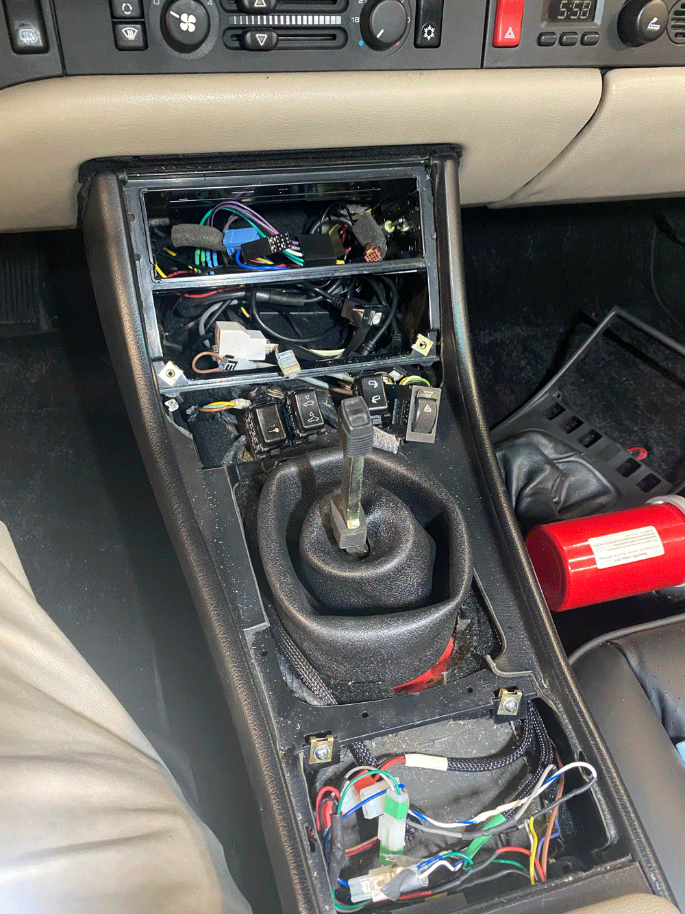 shifter-of.gif
