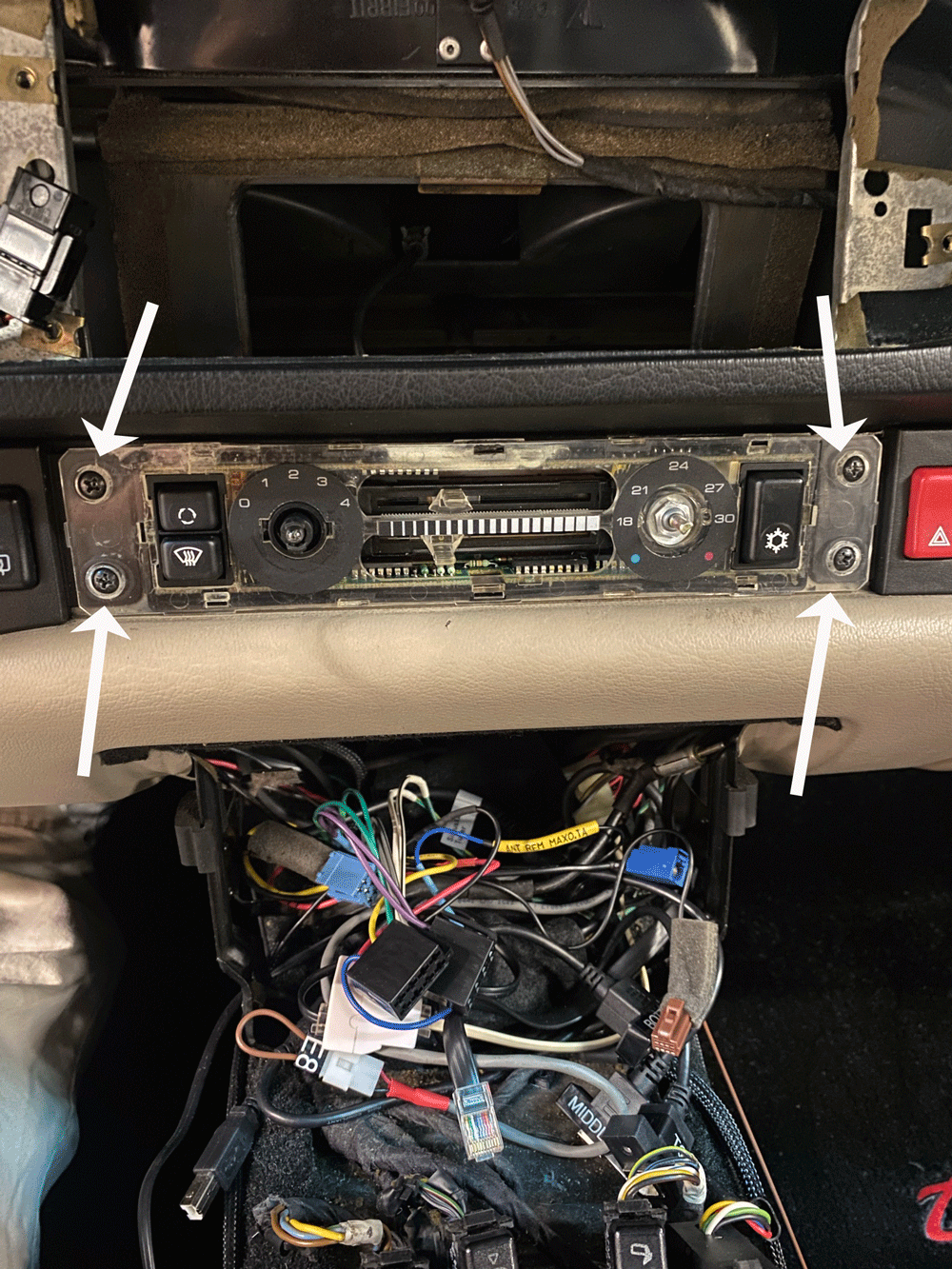 cc-unit-screws.gif