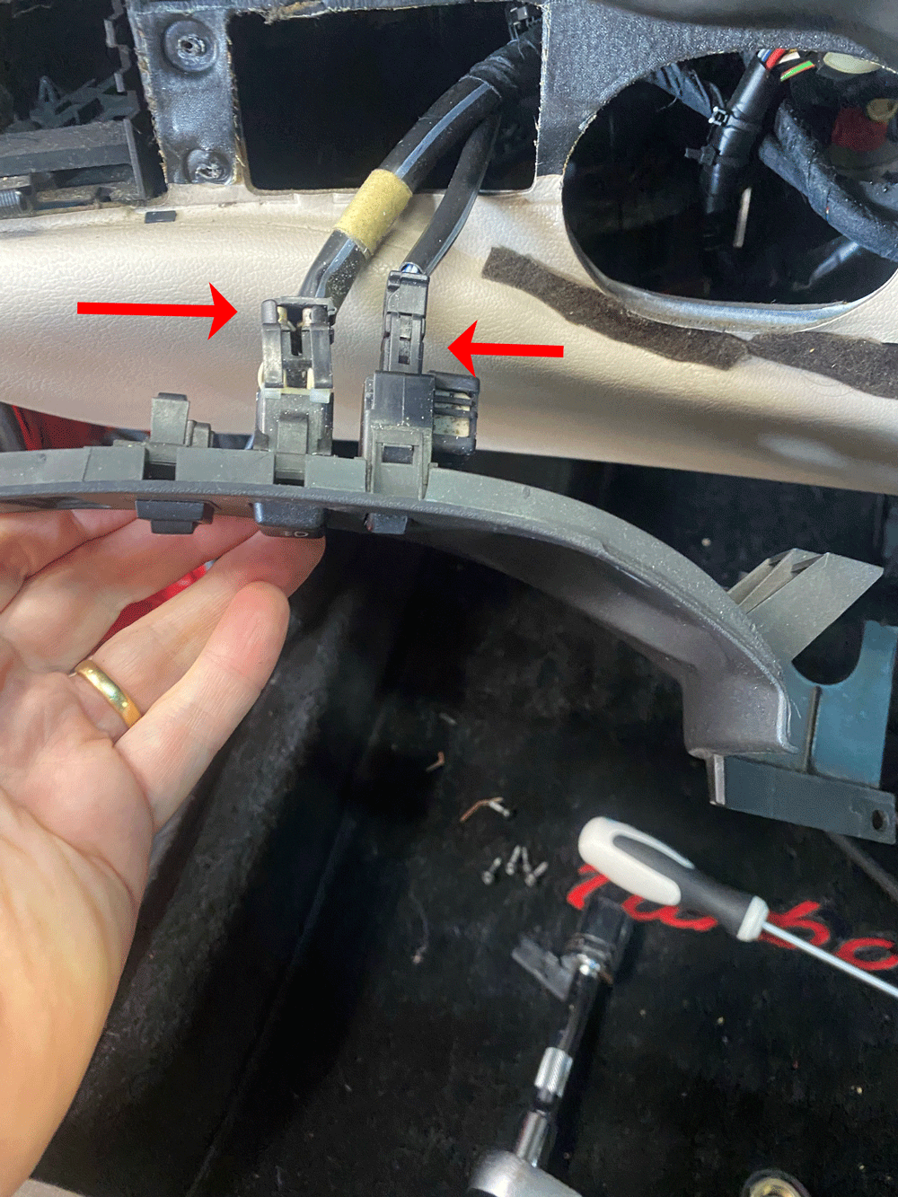 connectors.gif