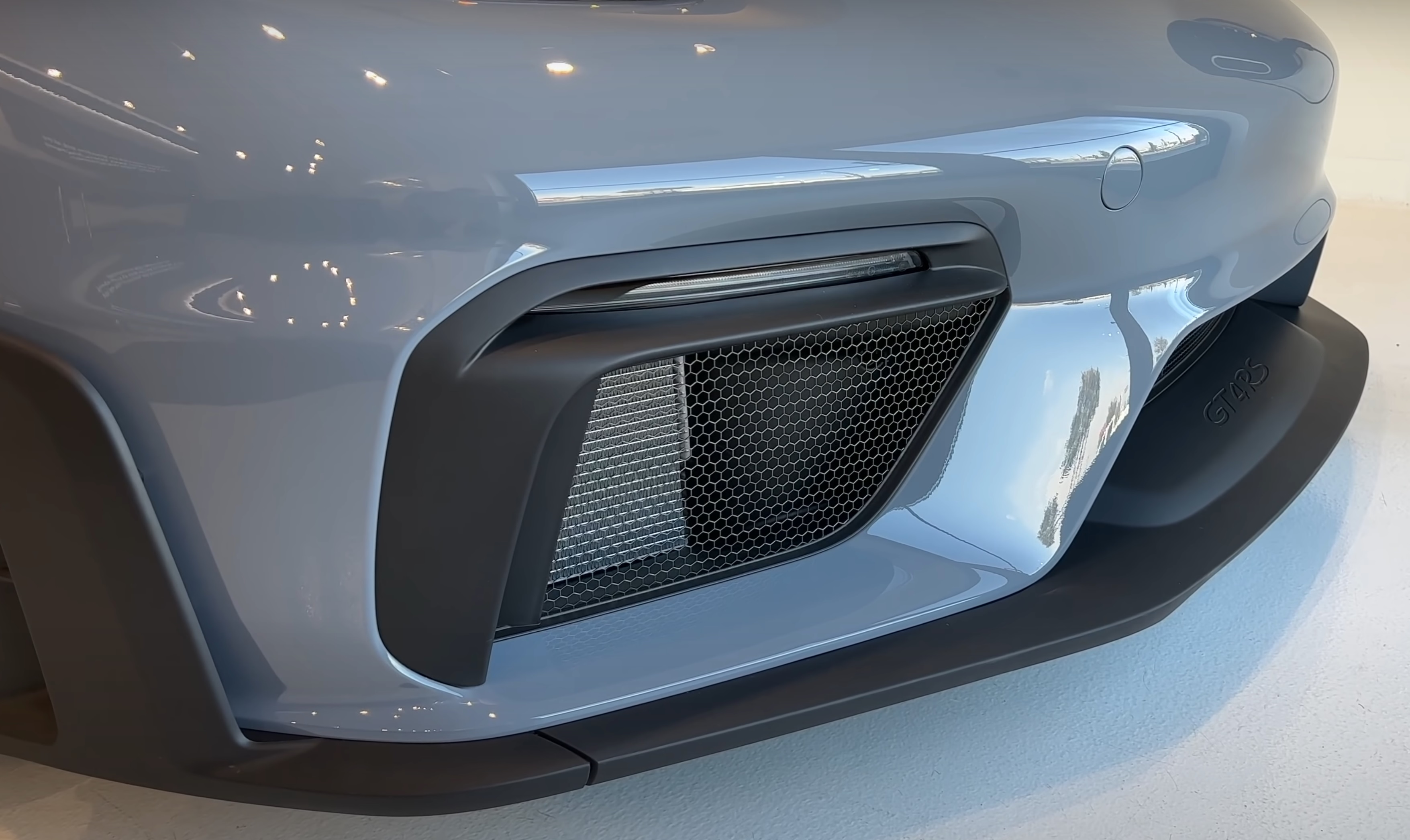 gt4rs grill.jpg