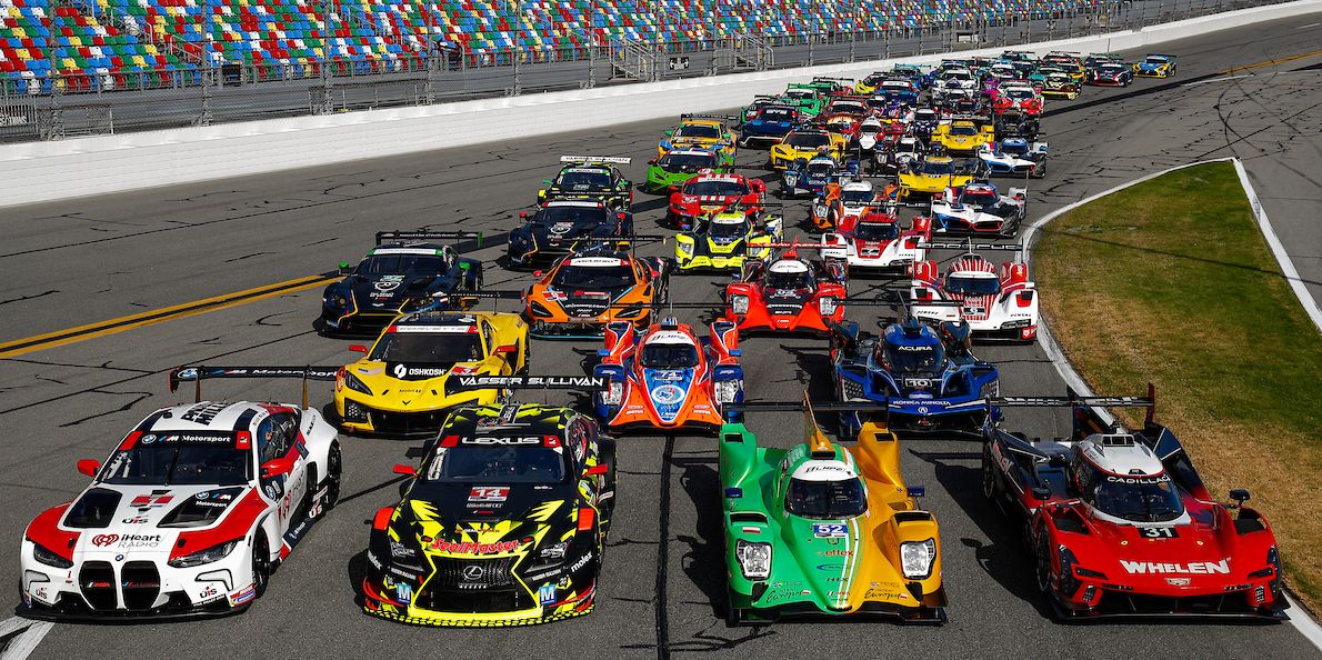 galstad-imsa-r24-dis-0124-0124-019373-65b1822429aad.jpg