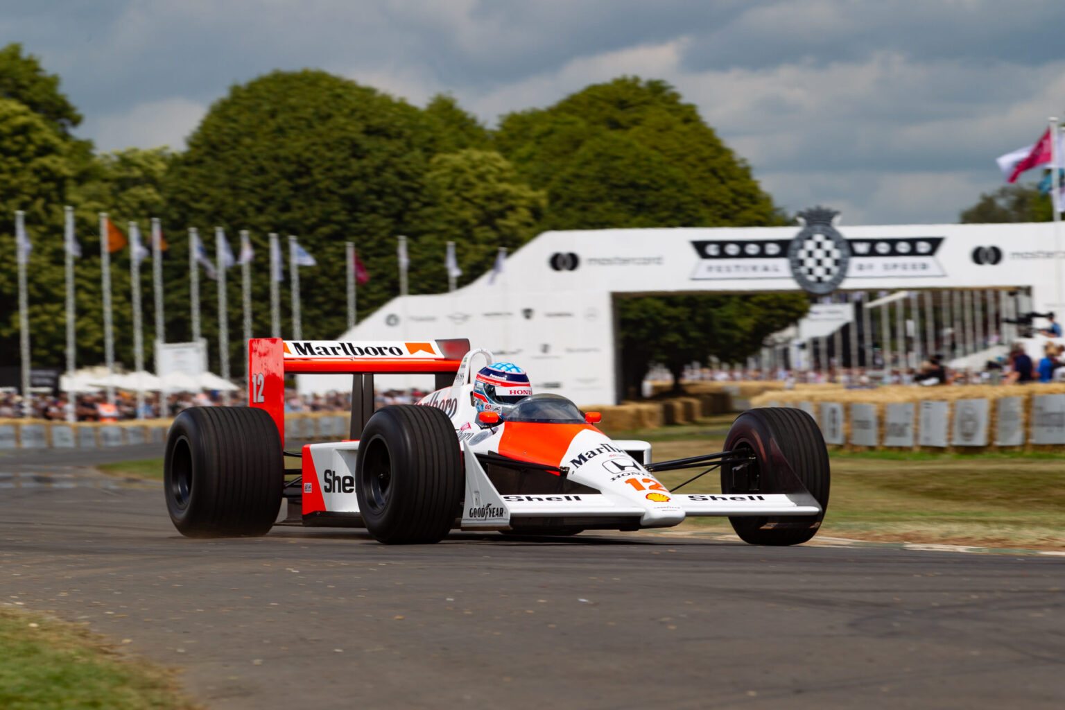 wm-mclaren-mp4-4-honda-1-1536x1024.jpg