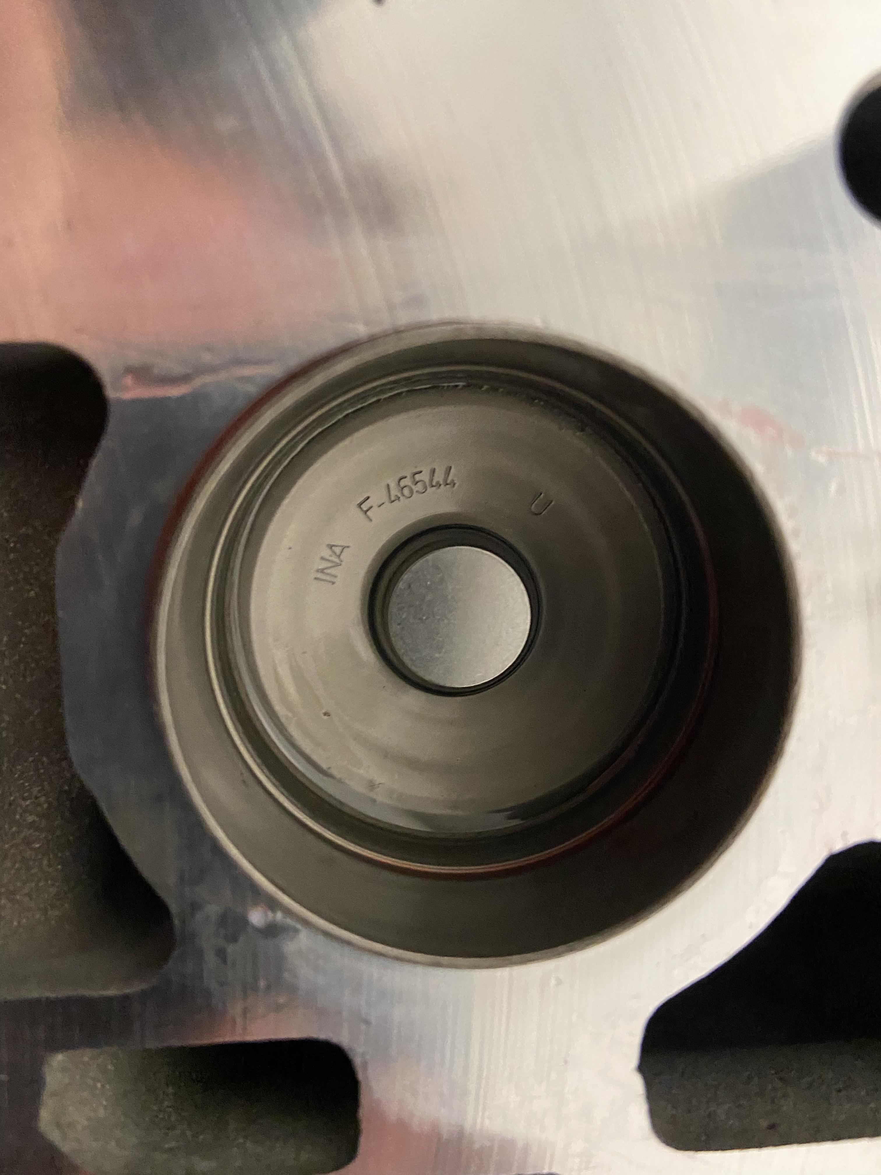 lifter and cam tower image