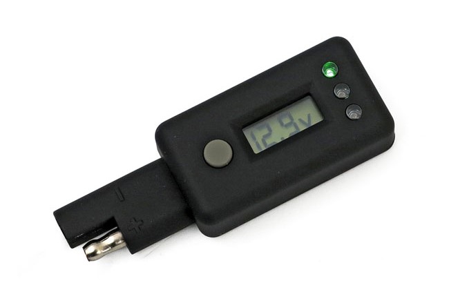 Battery Tender Voltage Indicator With LCD Display.jpg