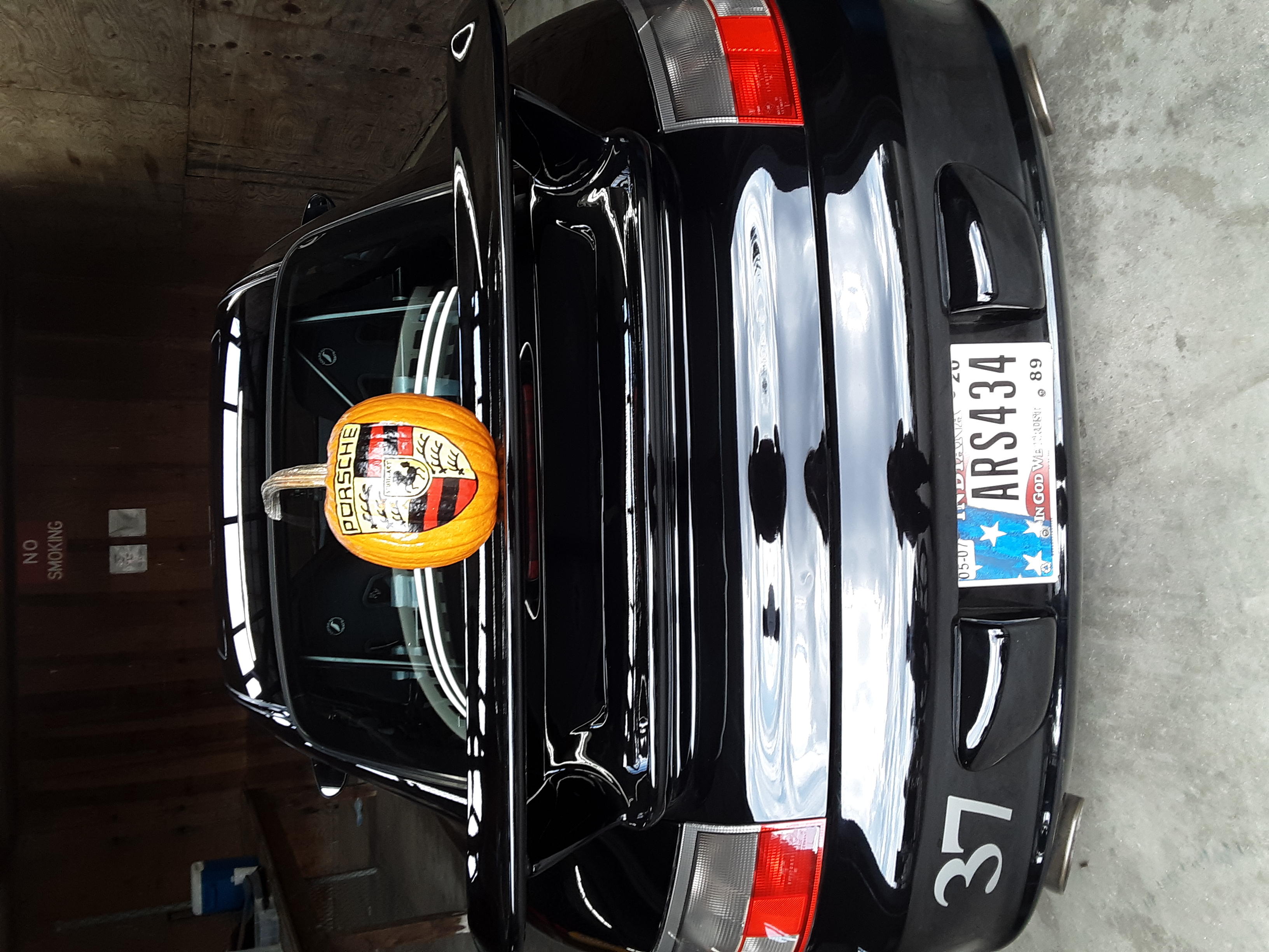 Porsche pumpkin.jpg