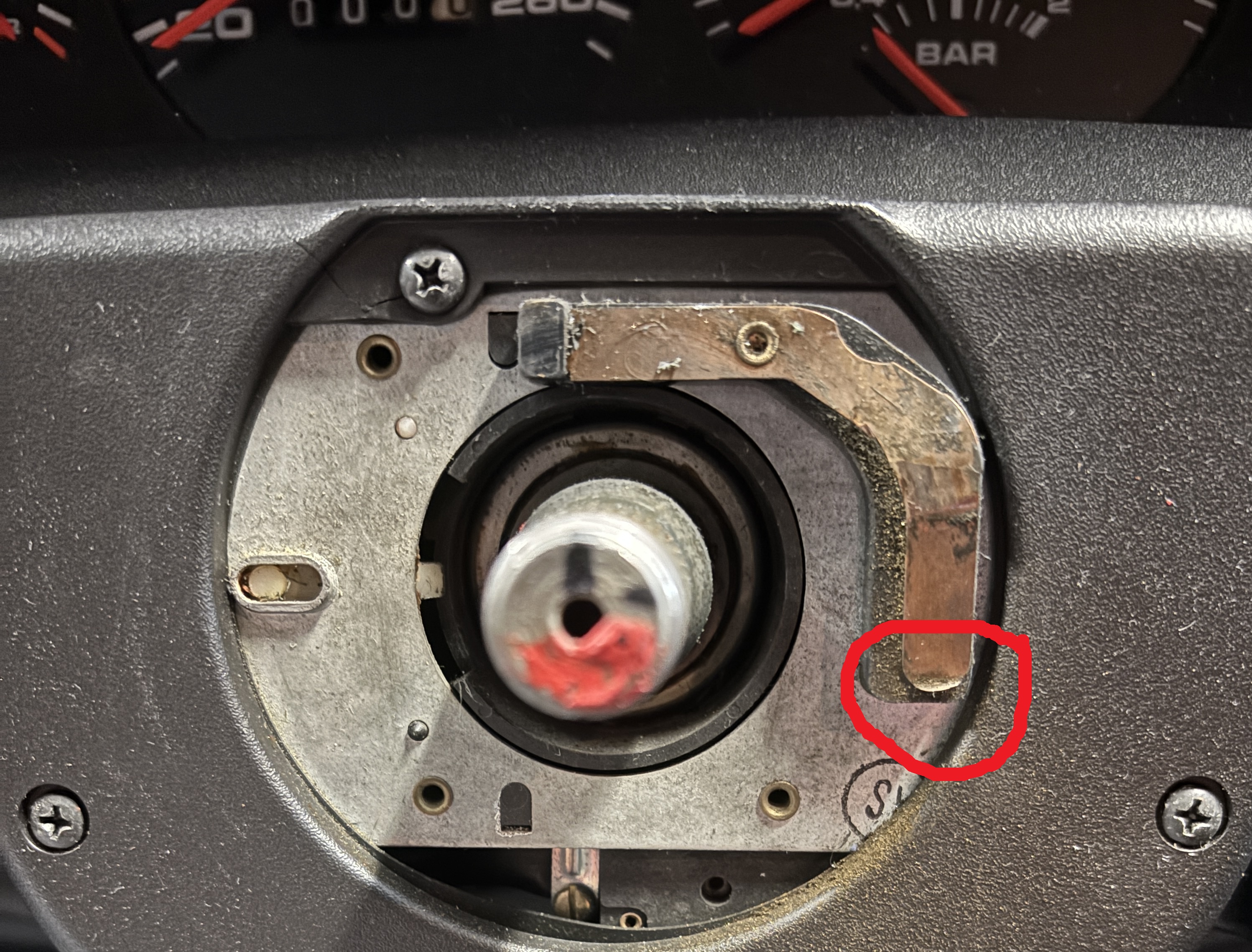 steering contact.jpg