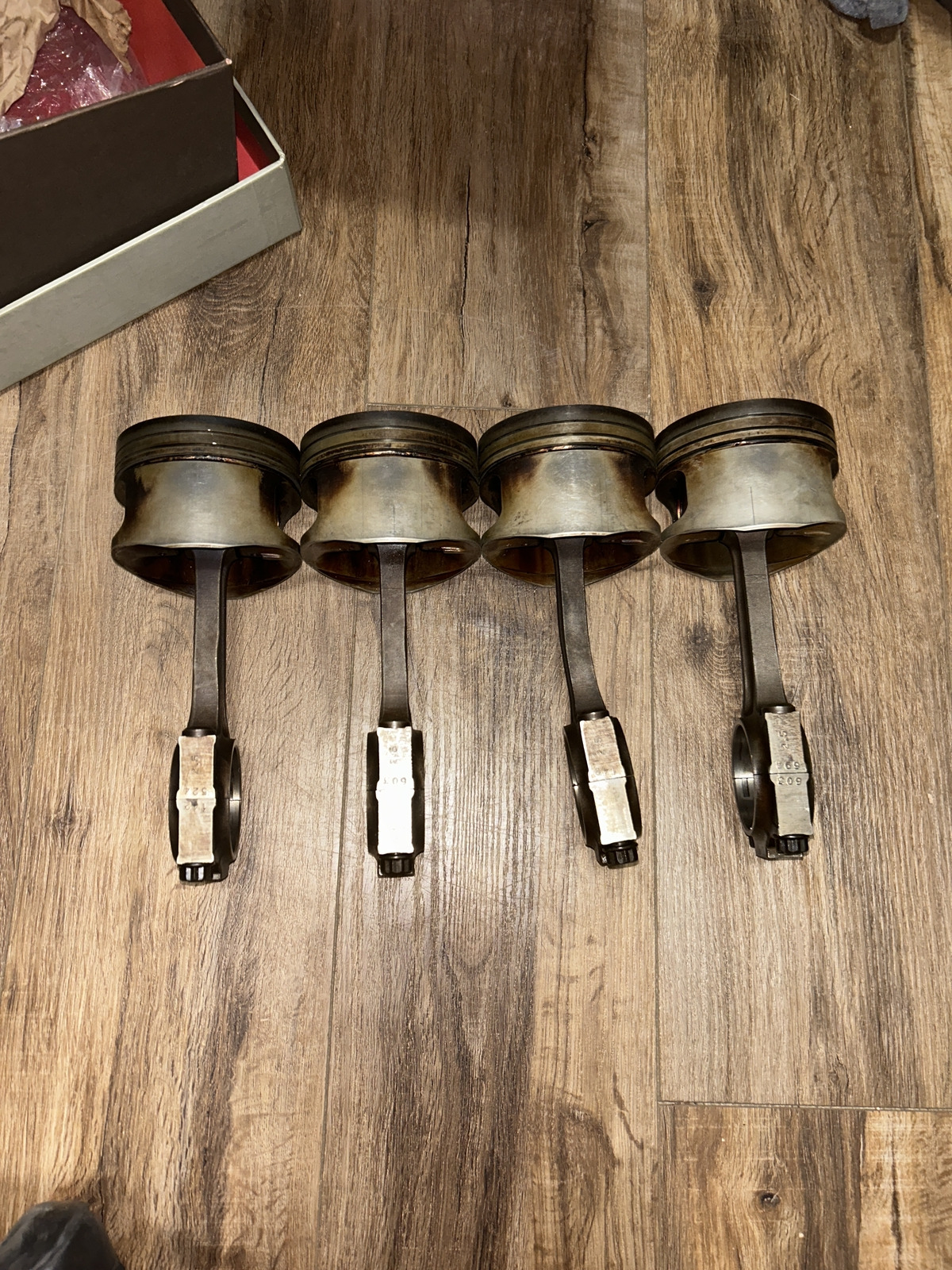 Pistons (1).jpg