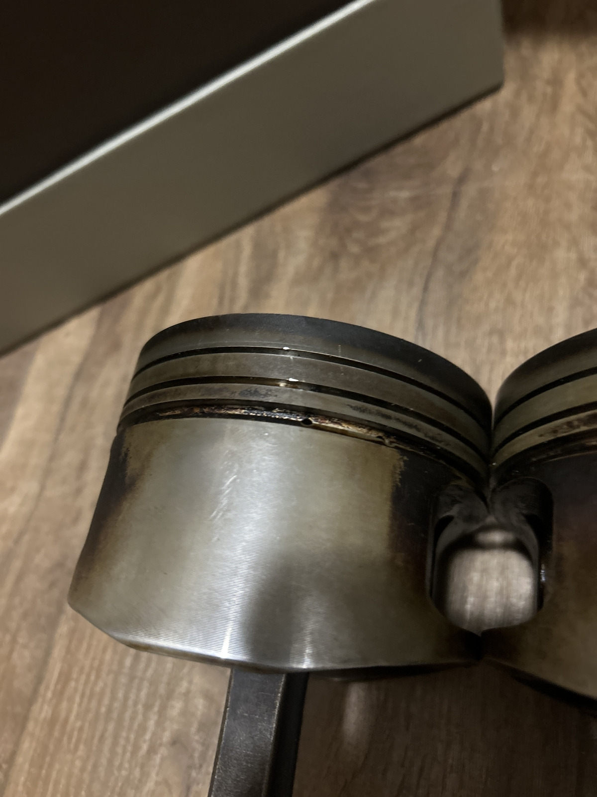 Pistons (2).jpg