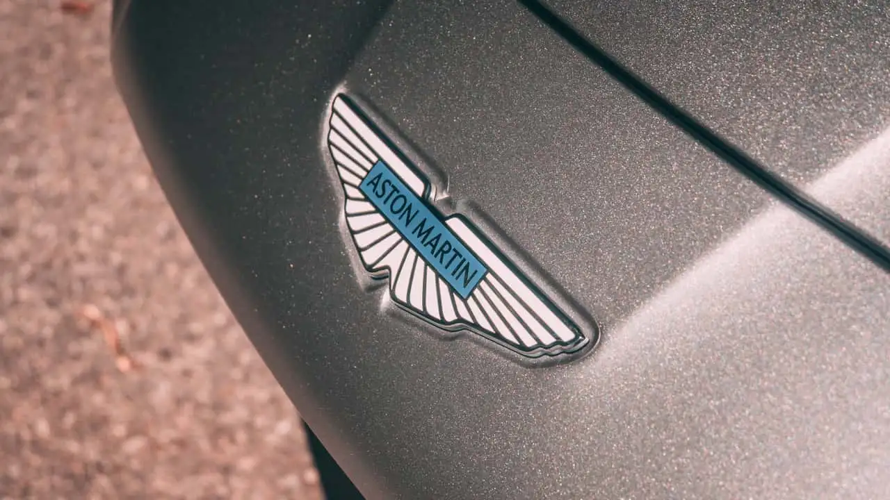 2026-aston-martin-vanquish-volante-review.webp