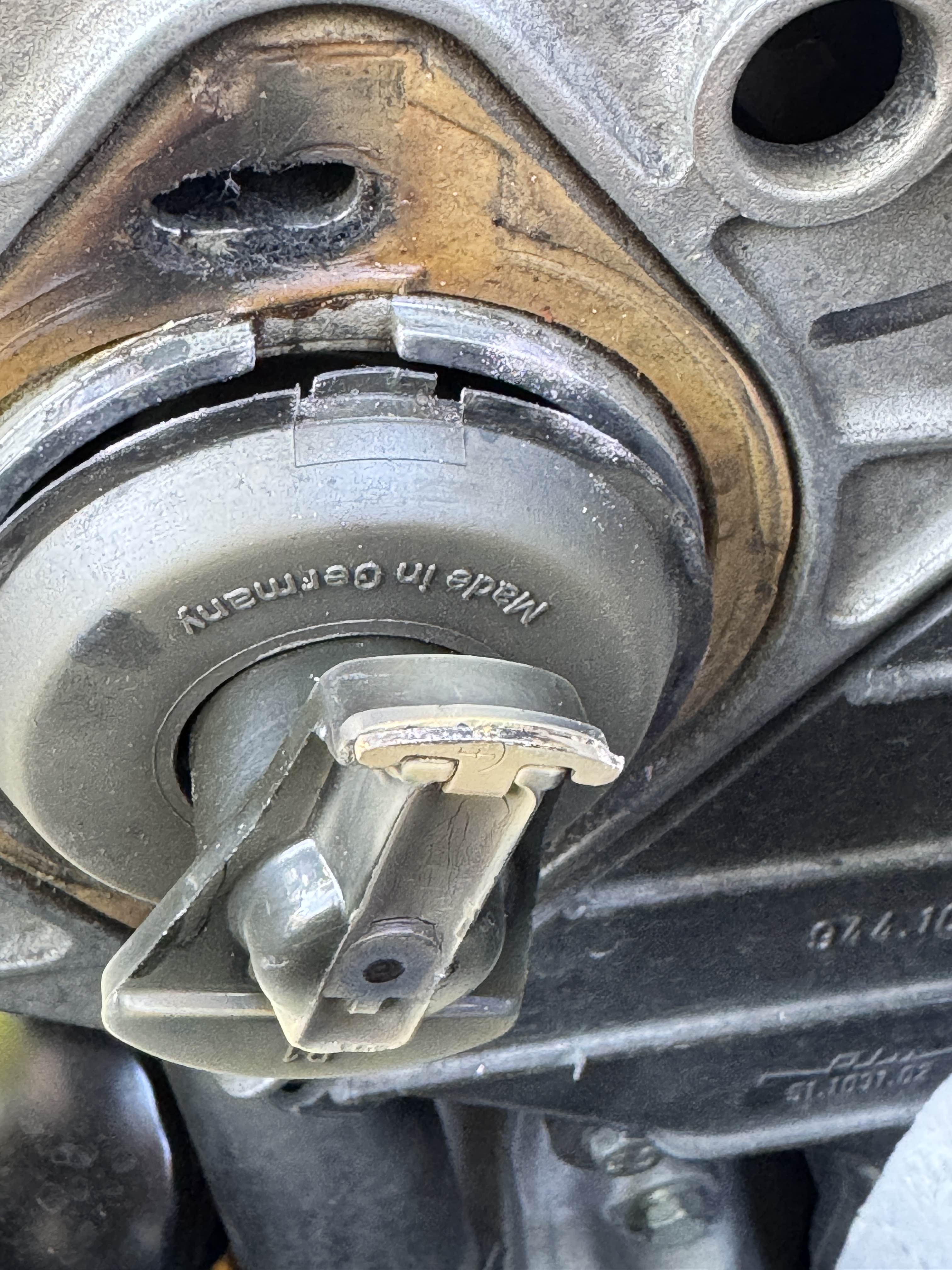 First time looking at a dizzy rotor but I anticipate this requires replacing.