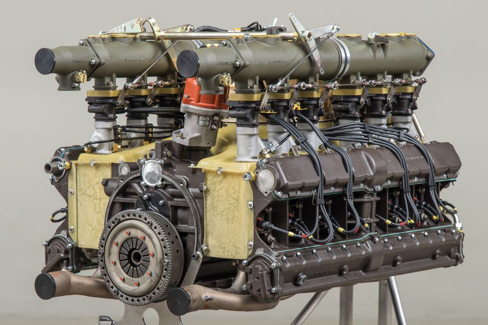 917-30-spare-engine-05-1589592911.jpg