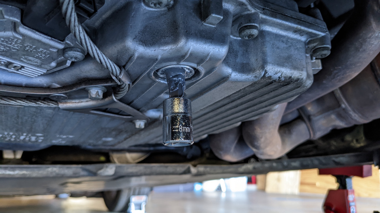 drain-plug-jbweld-small.jpg