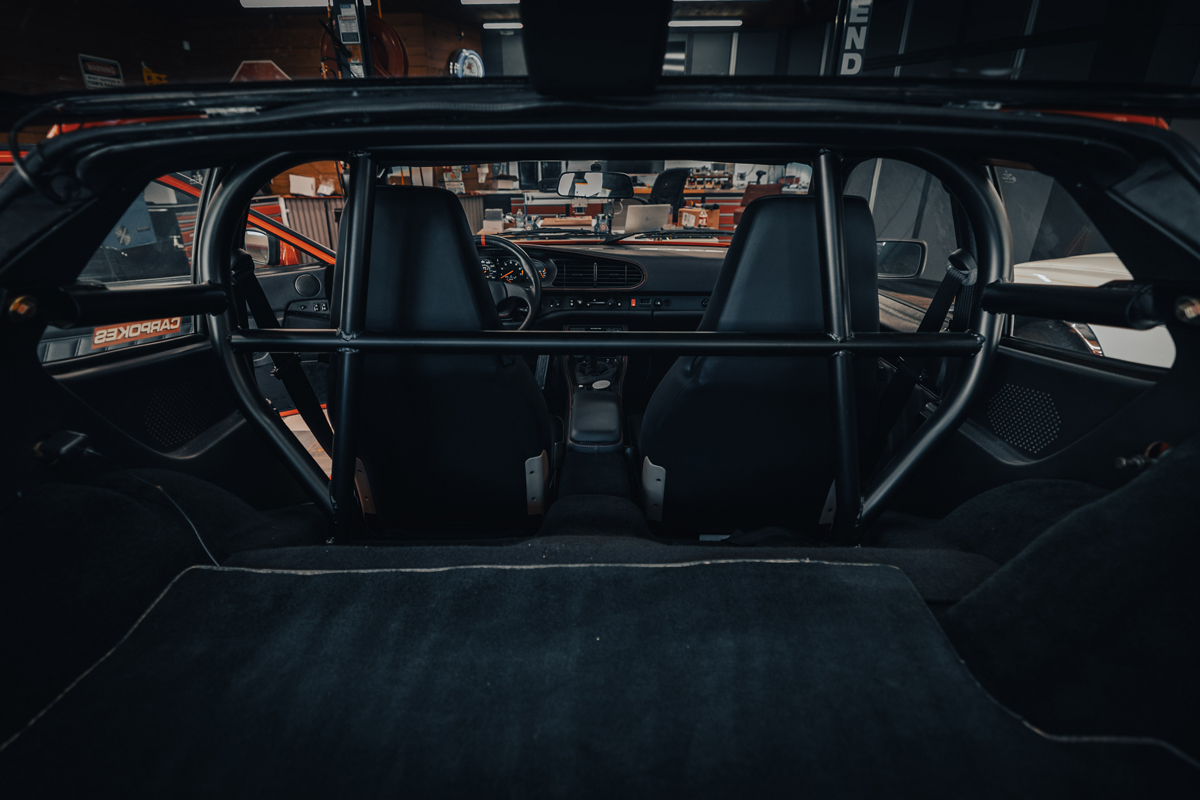 944int8.jpg