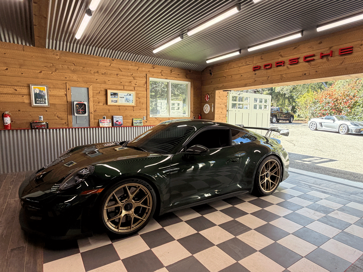 neo-oak-green-metallic.png