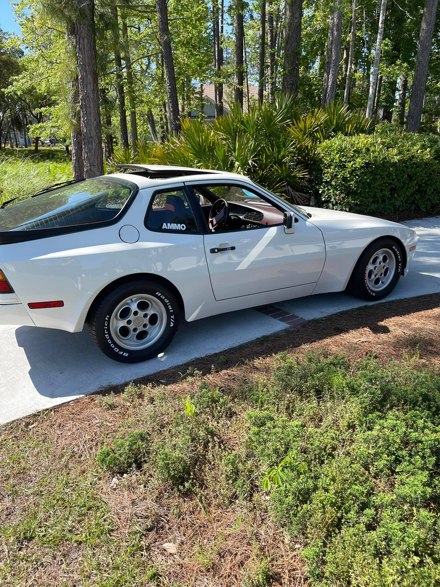 944 new tires.jpg