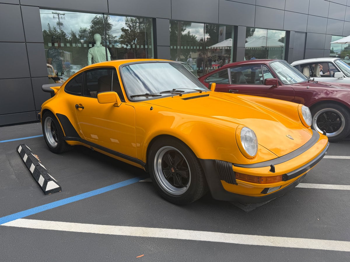 YELLOW-930.jpg
