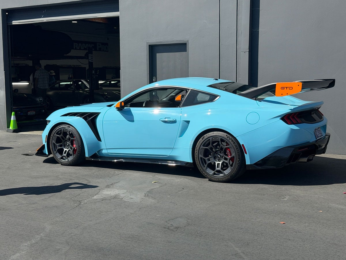 mustang-gt3.jpg