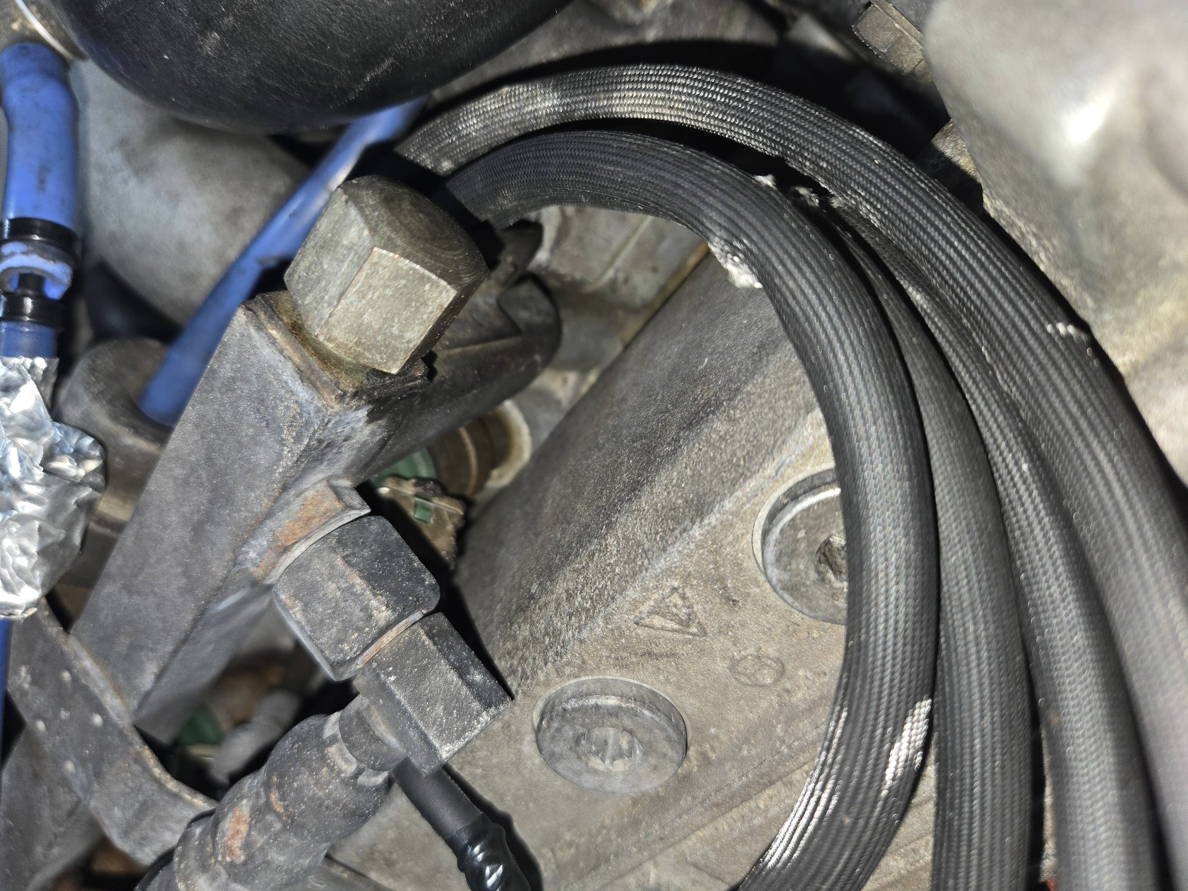 10- Spark Plug Wires.jpg