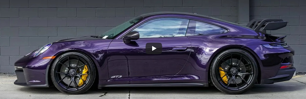 3. Viola purple + matt black + black/yellow interior