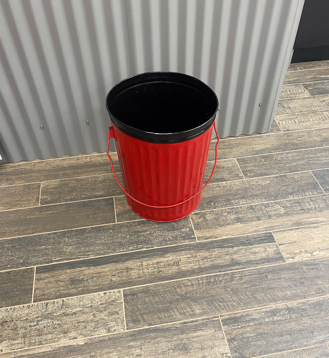 painted can.gif