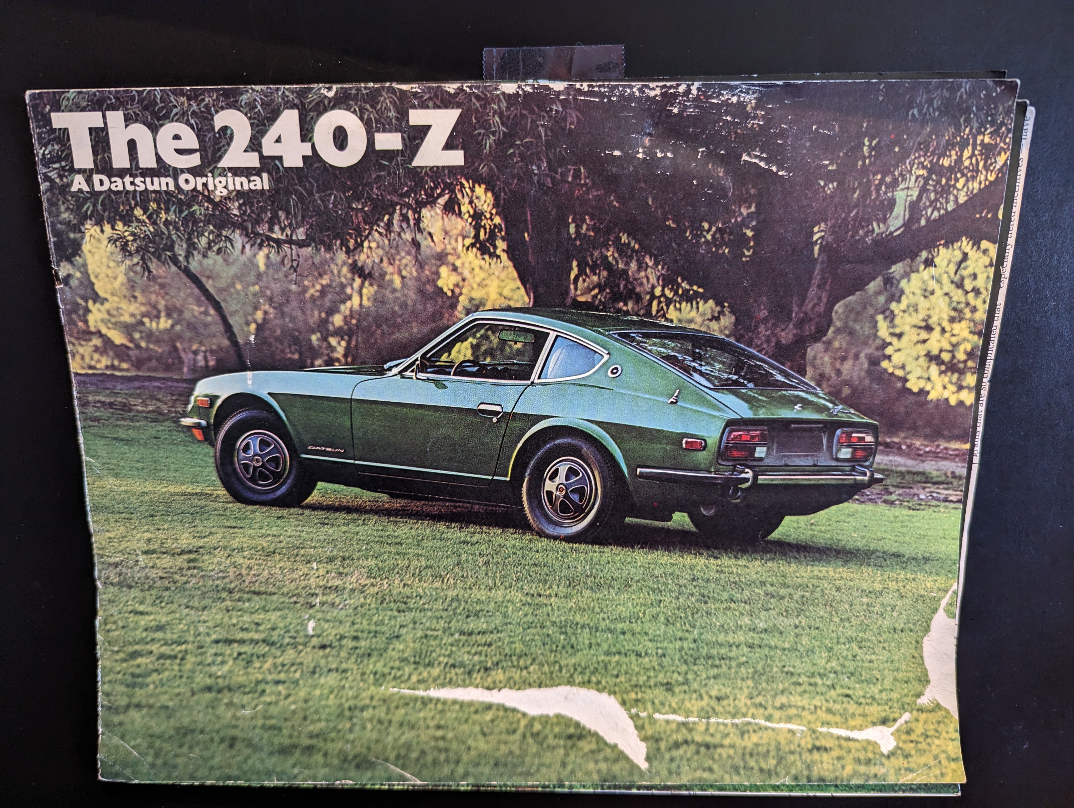 1972 Datsun 240Z brochure front.jpg