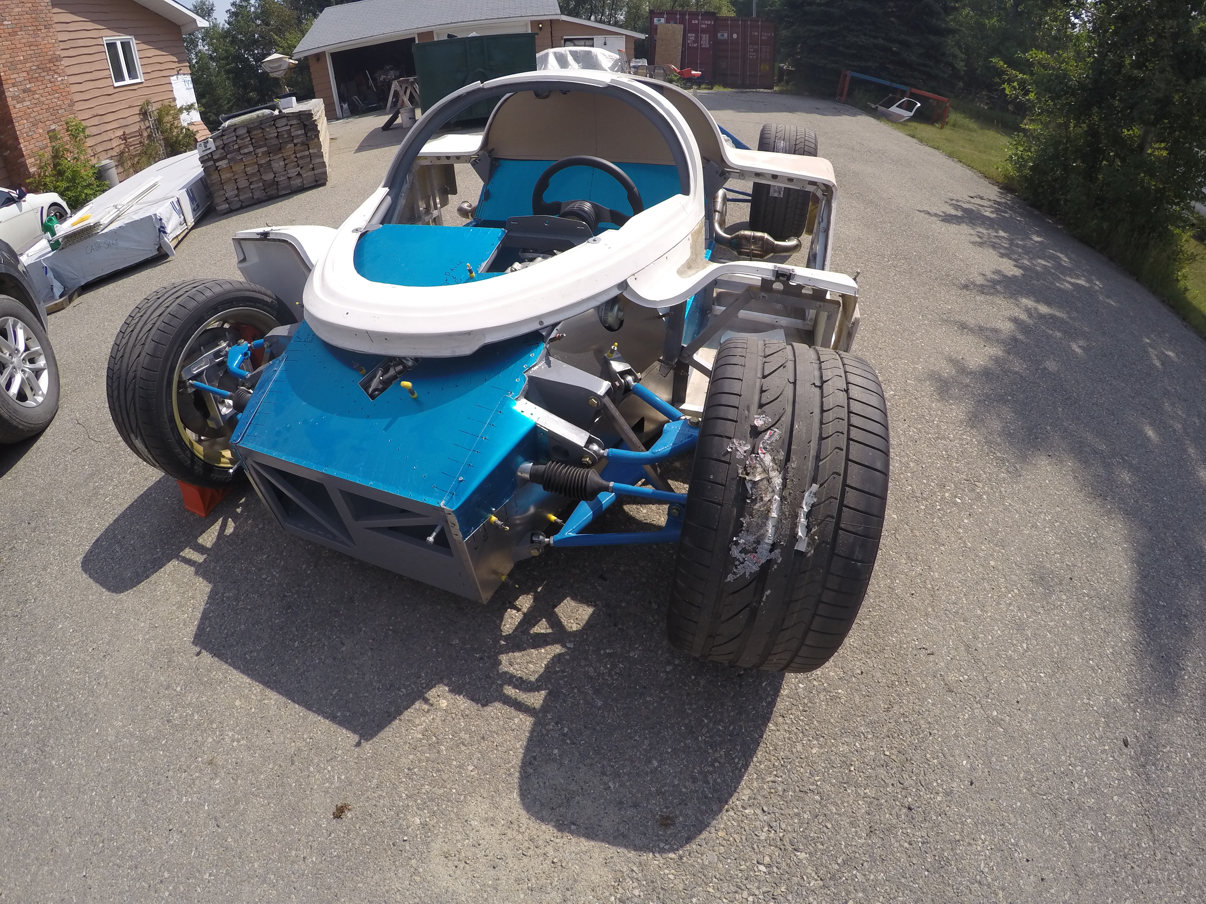 Front view<br />Front