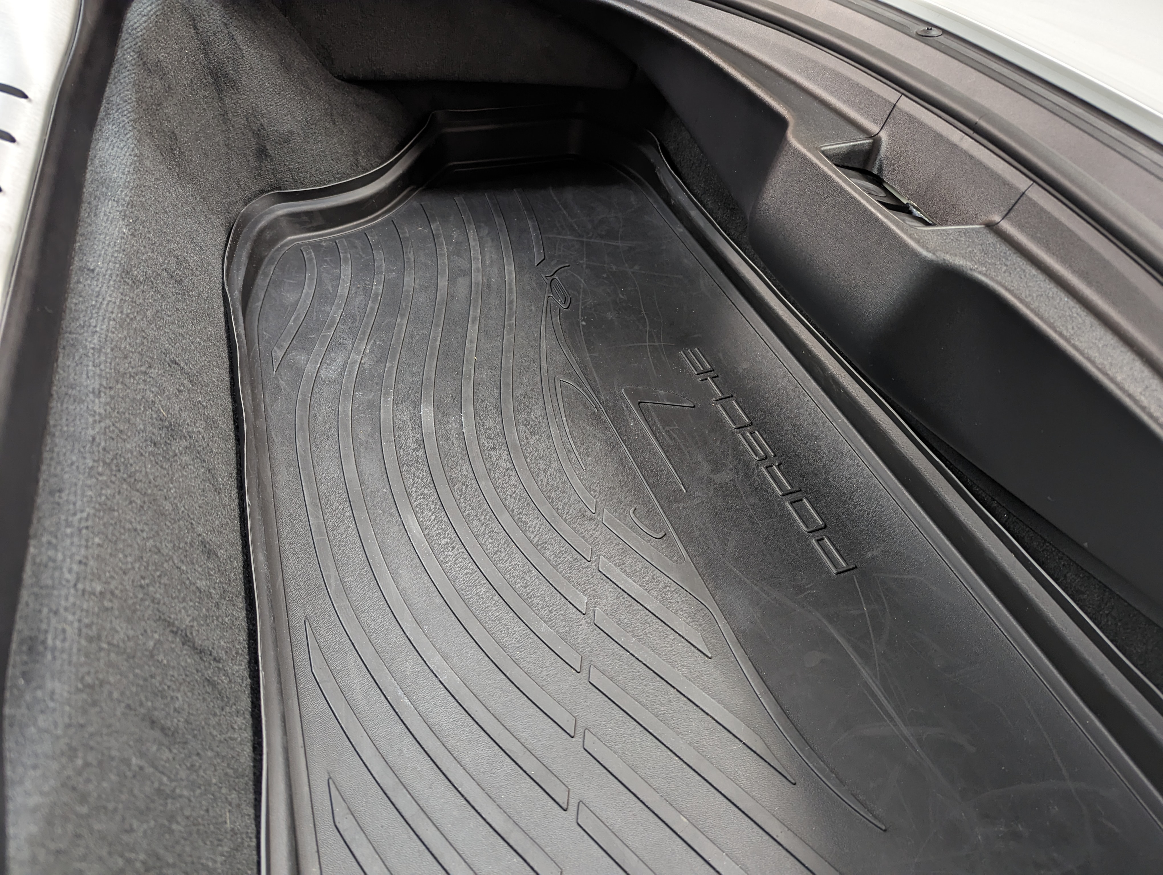 Trunk liner #1.jpg