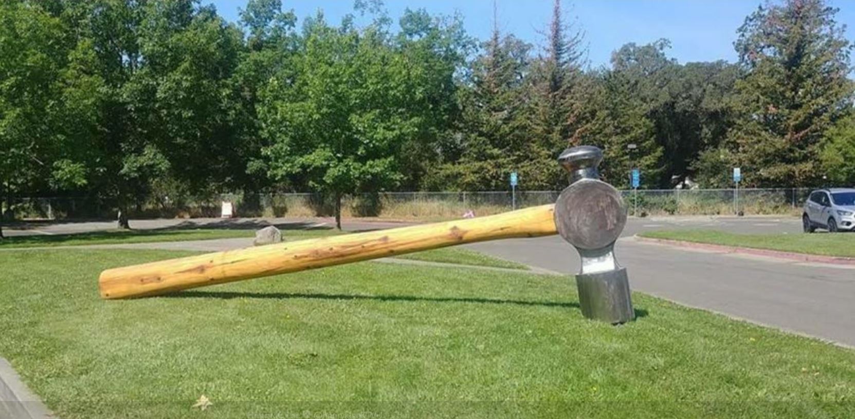 big hammer.jpg
