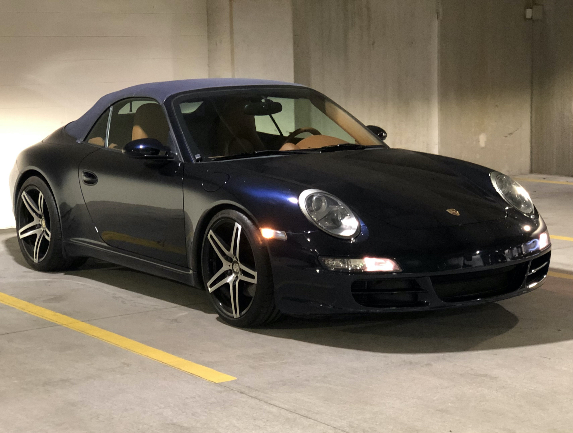 Derry's 997 in Nashville.jpg